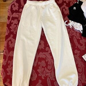 Brandy Melville Rosa Sweatpants